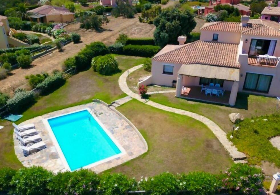 Villa Claudia Piscina Privata Stintino Exteriör bild